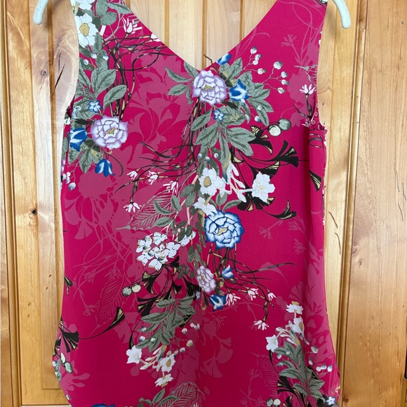 Chico's Tops - Chicos reversible Floral Pink Sleeveless Top